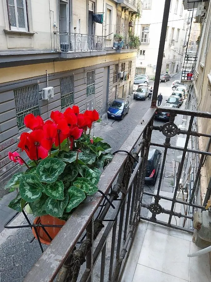 Fra&Fra'S Home Nel Cuore Del Centro Storico Di Napoli Italia
