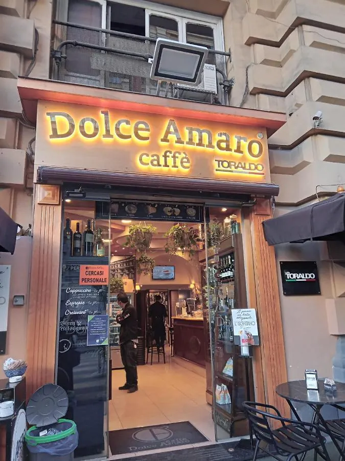 Fra&Fra'S Home Nel Cuore Del Centro Storico Di Napoli アパート